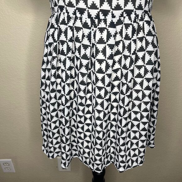 Sweet Rain Black White Aztec Print 3/4 Sleeve Peter Pan Collar Zip Dress Sz Sm - Picture 7 of 12